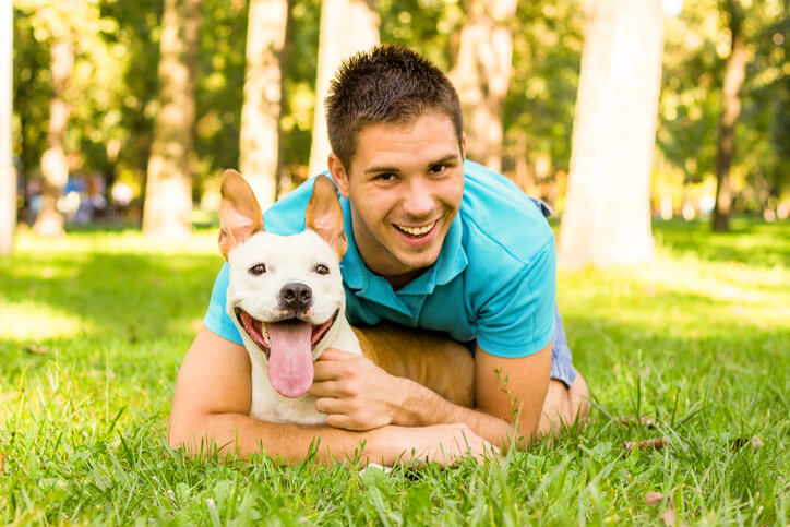 pros-and-cons-of-having-a-pet-at-college